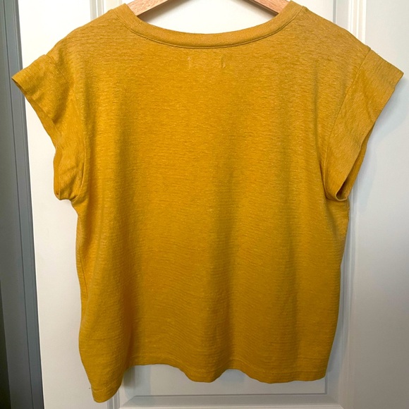 Madewell deep yellow V neck tee - Picture 3 of 3